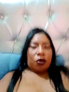 rosmery-navarro online show from December 14, 5:02 am