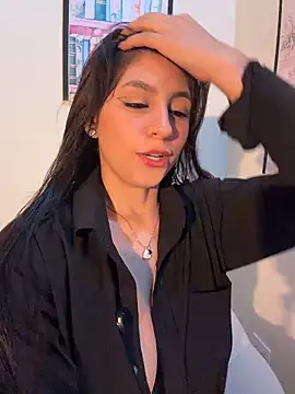 loolla 23 online show from April 27, 3:36 am