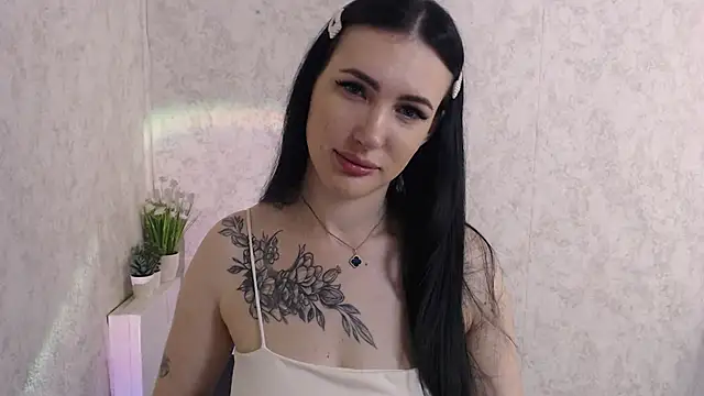 MisssShy  online show from March 3, 9:54 pm