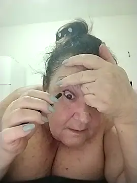 Snapshot of Yaya_Mineira chatting on October 19, 1:29 am Yaya Mineira online show from October 19, 1:29 am