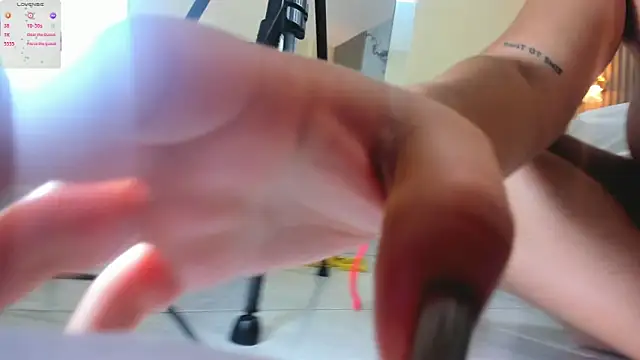 MAGIEVANS1 online show from March 21, 12:21 pm