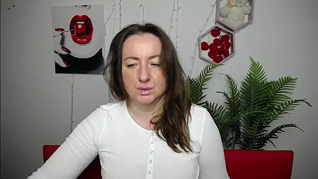 Abby Taylorr online show from March 19, 7:24 am