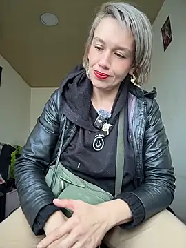 sexymarilyncolombia online show from May 11, 2:30 pm