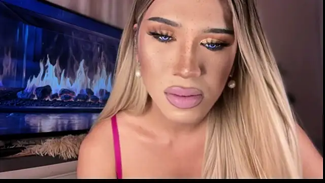 Ts glamxxxx online show from July 12, 4:13 am