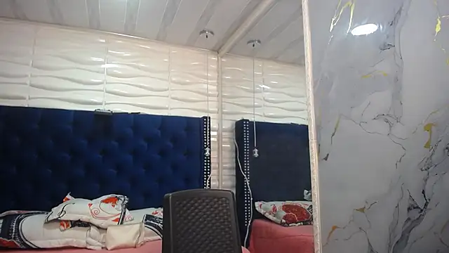 SalmaTits online show from July 18, 2:19 pm