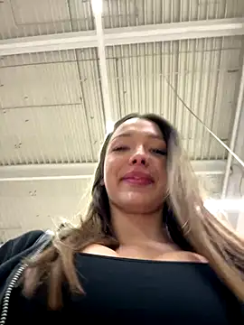 barbiehumpxxx online show from October 3, 11:10 pm