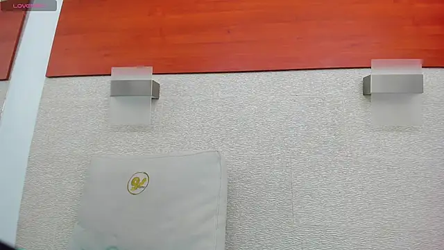 allice green online show from April 15, 12:55 am