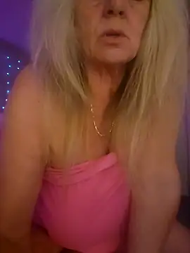 Snapshot of IMS_BHAVEN chatting on September 29, 2:05 am IMS BHAVEN online show from September 29, 2:05 am