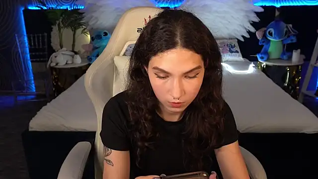 BabyFlowerr online show from October 10, 6:57 pm