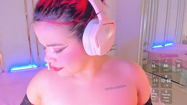 Snapshot of Saekohofman chatting on September 11, 4:13 am Saekohofman online show from September 11, 4:13 am