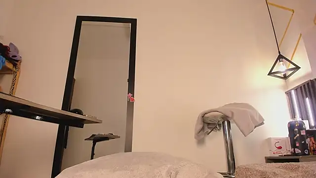  rebecca1 online show from March 26, 1:41 am