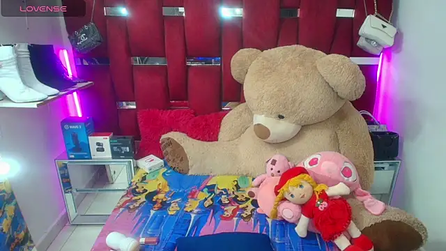Ginna doll online show from June 7, 12:28 am
