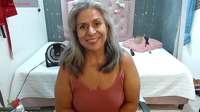 lalisha 96 online show from June 2, 1:28 am