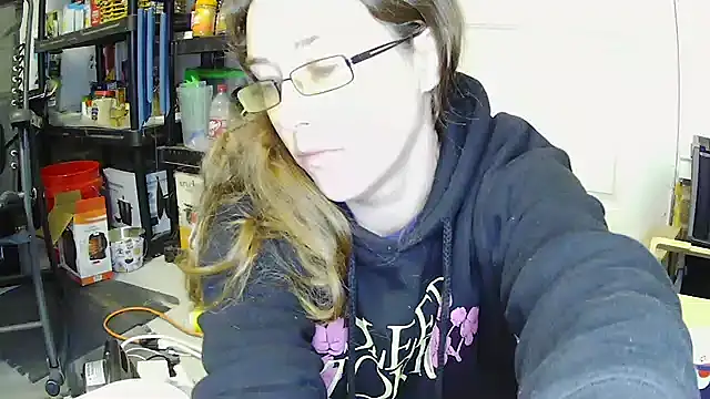 Dakota 02 online show from October 20, 12:41 pm