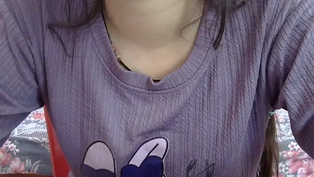 lovelydesi21 online show from February 7, 6:39 am