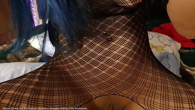 pussytight pervert online show from April 18, 12:02 am