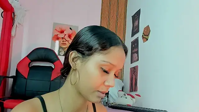 MarianaManzur online show from May 31, 5:52 pm