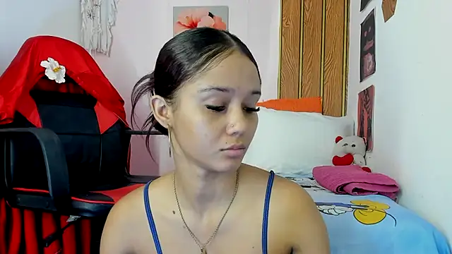 MarianaManzur online show from May 22, 7:01 pm