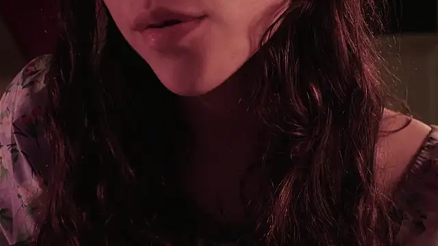  Avriles  online show from November 30, 12:59 am