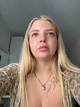 OdriOlsens online show from July 9, 1:13 pm