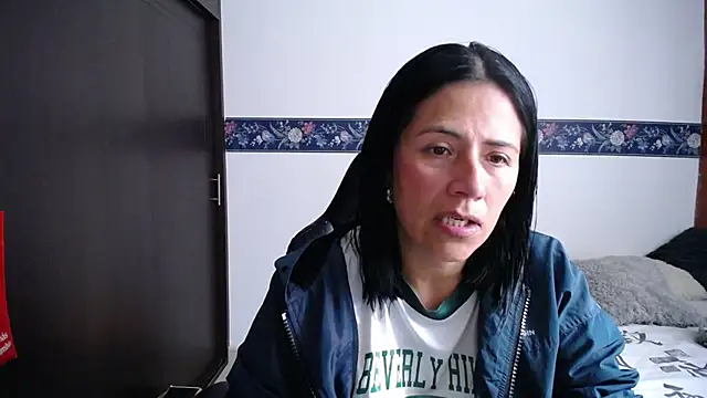 sharoon cheerry online show from October 29, 3:04 pm