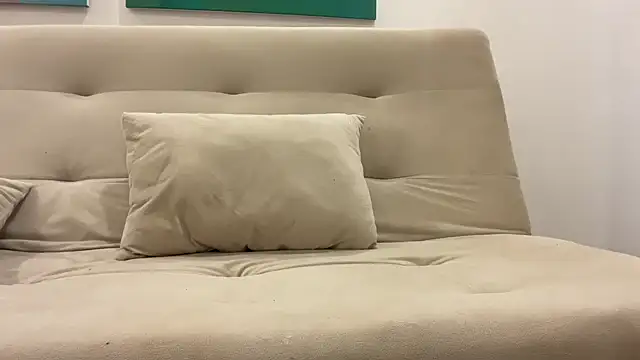 Hottie ishuu online show from September 23, 9:29 am