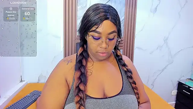 HannyMansonh online show from April 2, 3:15 am