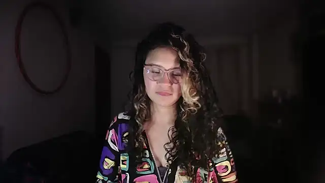 Hathorlove online show from April 1, 1:17 am