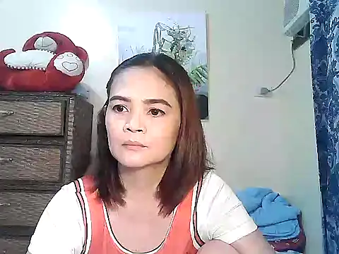 Kisses-13 online show from May 10, 2:41 pm