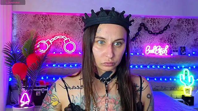 Cool Freak  online show from February 21, 11:00 am