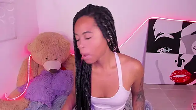 Mia damm online show from February 12, 10:17 am