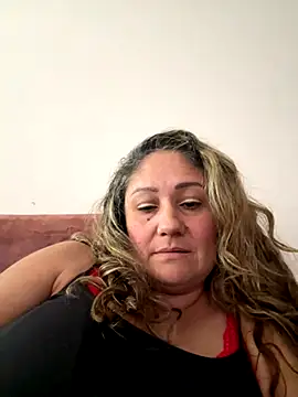 Snapshot of gabiTetas chatting on October 25, 8:59 pm gabiTetas online show from October 25, 8:59 pm