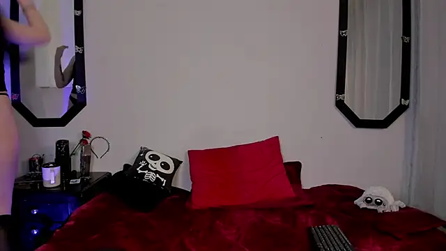 Amy Aloqua online show from February 25, 5:11 pm