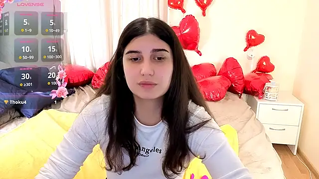 Linda EX online show from March 12, 8:06 am