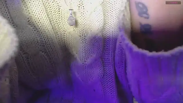 toxxxic cams online show from June 24, 9:19 am