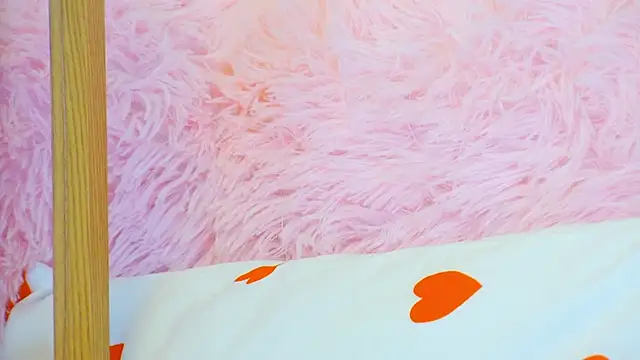 ElisabethDavis online show from February 18, 5:12 pm