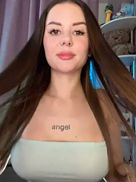 Alina Vibe Me online show from June 20, 11:30 pm
