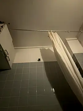 Toyjungee online show from December 19, 7:06 pm