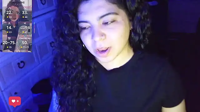 kimmiakiss22 online show from March 22, 2:28 am