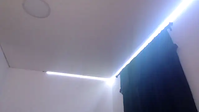 dolcemacca online show from October 22, 2:05 am