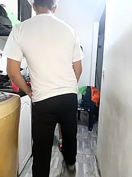 kingofqueenxxx online show from October 31, 1:51 am