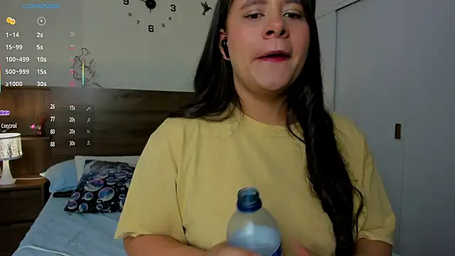 emily adams01 online show from March 5, 11:44 pm