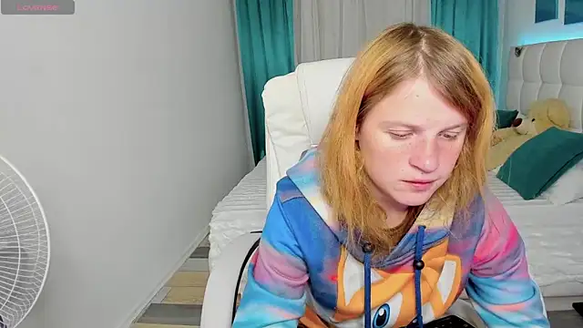 Snapshot of Kathlyn__Heath chatting on October 13, 7:27 pm Kathlyn Heath online show from October 13, 7:27 pm