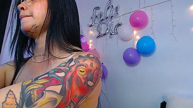 Isa Maiden1 online show from April 7, 6:21 pm