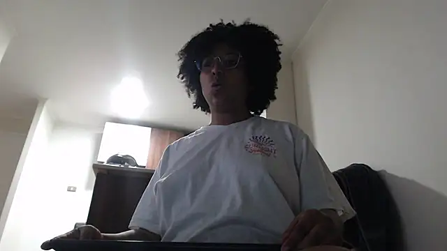 michell bling1 online show from December 14, 5:57 am