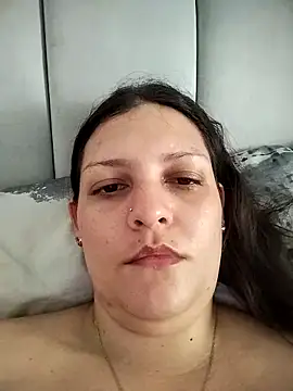 Mia Hampton online show from April 16, 9:36 pm