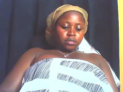 EboniesBelle online show from May 9, 12:40 pm