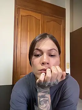 Mojiitoo online show from November 11, 8:39 pm