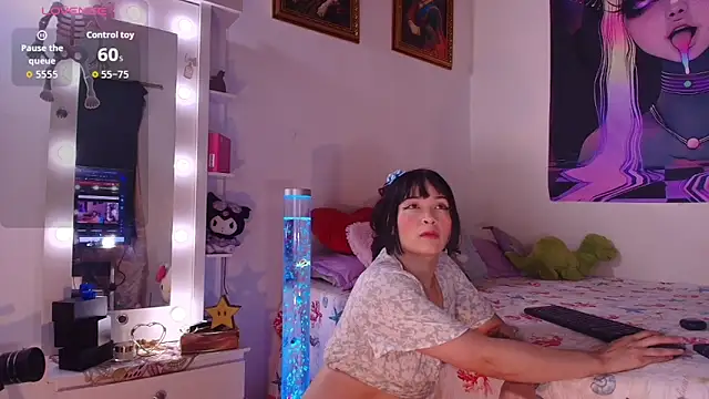 miaa-lee online show from April 11, 1:15 pm