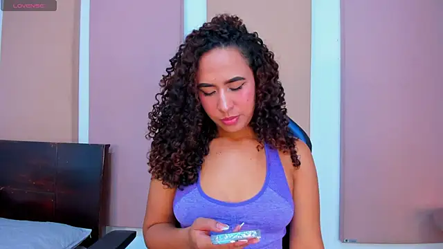 abbyblairs3 online show from April 17, 10:45 pm